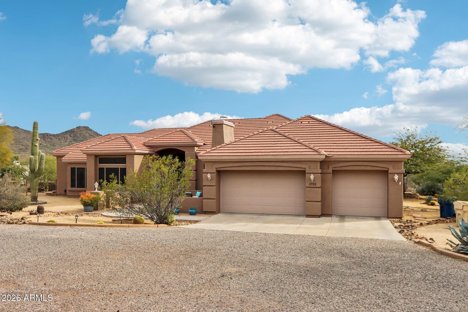 3019 W CARRIAGE Drive, Phoenix, AZ 85086