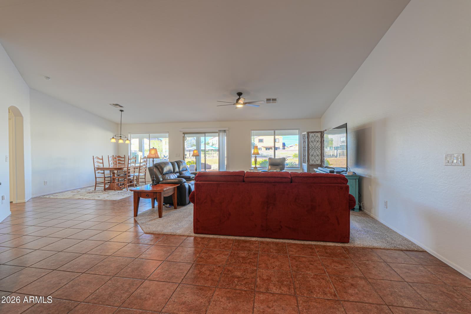 504 E BLACK DIAMOND Drive, Casa Grande, AZ 85122 — photo 19 of 73