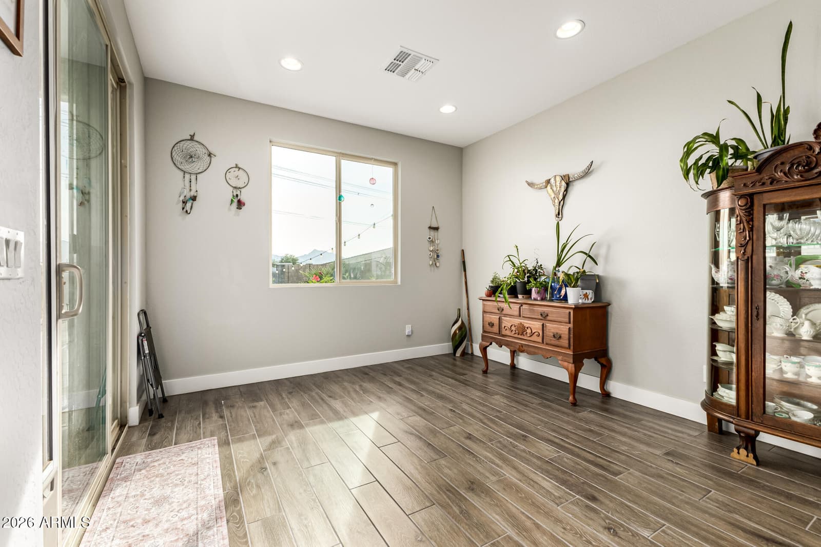 11015 W MOBILE Lane, Tolleson, AZ 85353 — photo 11 of 36