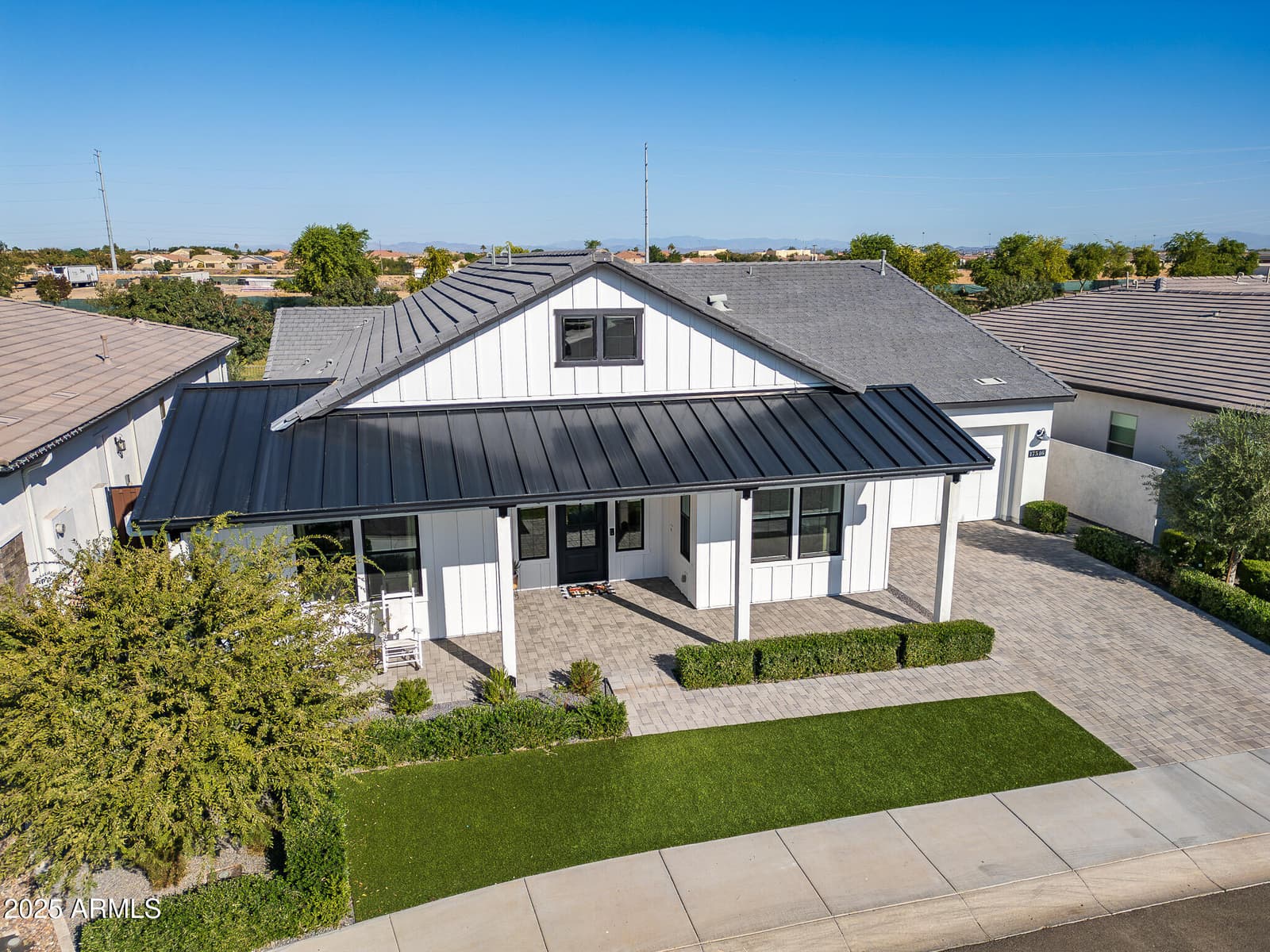 17546 W MONTPELIER Street, Surprise, AZ 85388 — photo 3 of 83