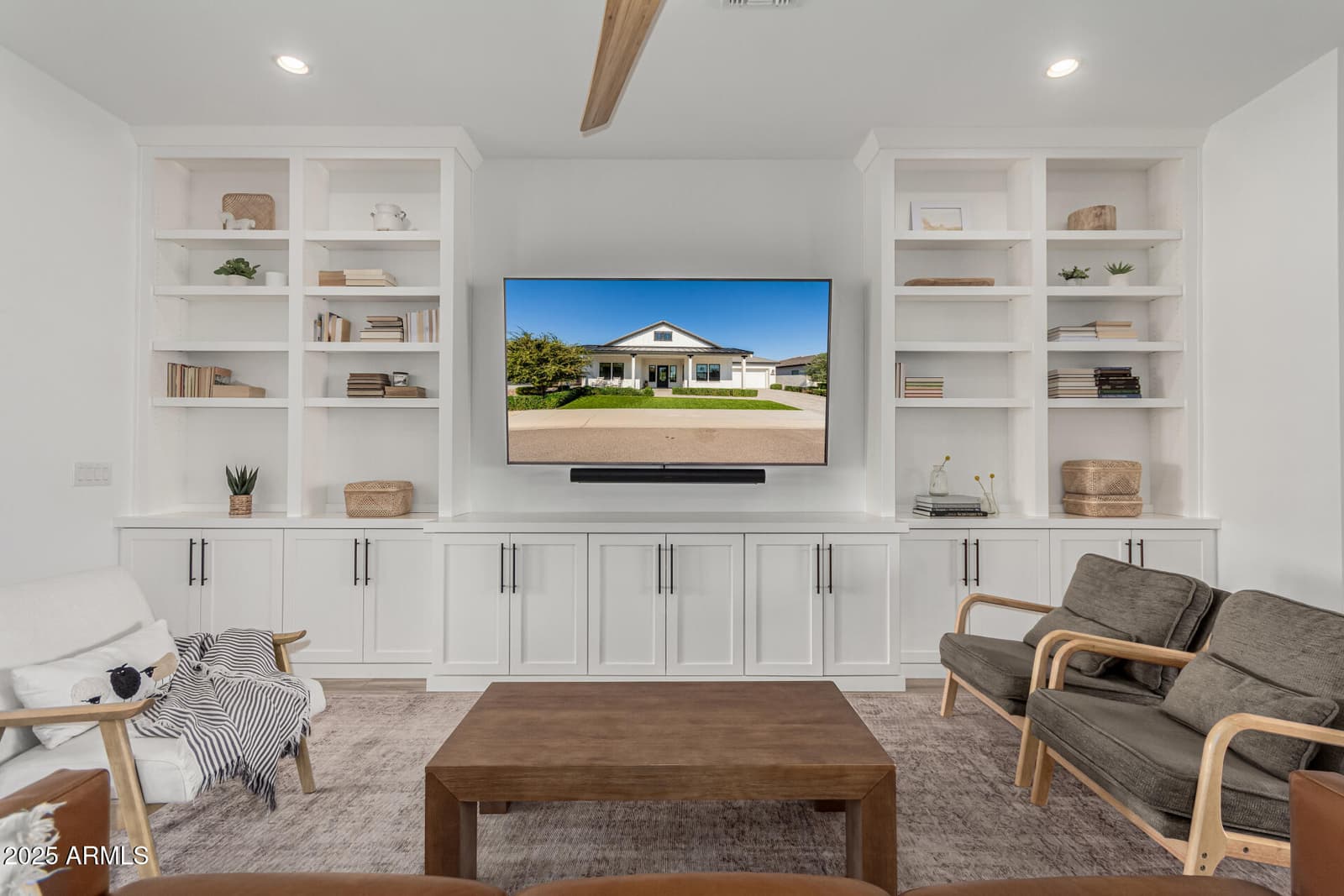 17546 W MONTPELIER Street, Surprise, AZ 85388 — photo 10 of 83