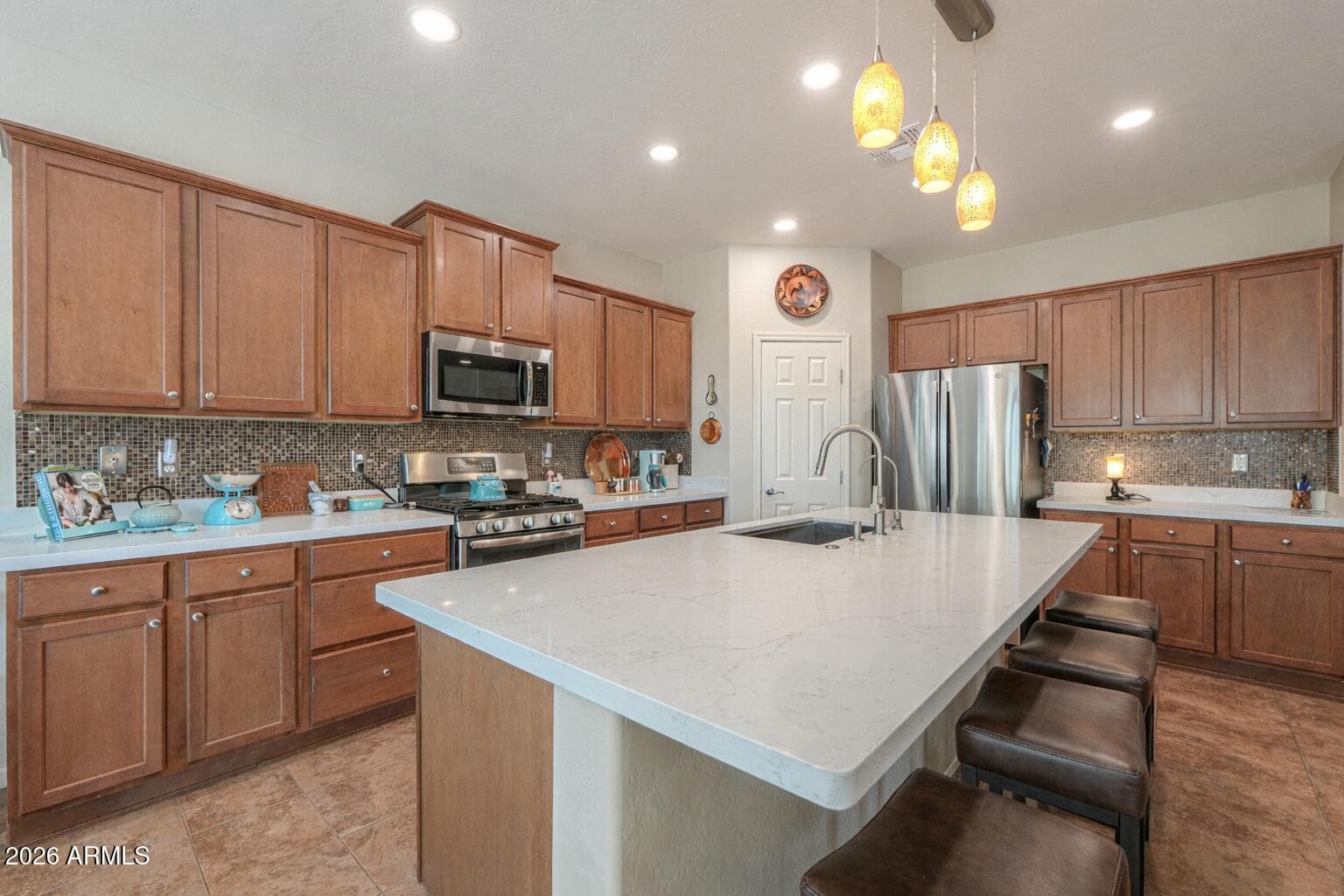 5263 W PUEBLO Drive, Eloy, AZ 85131 — photo 9 of 46
