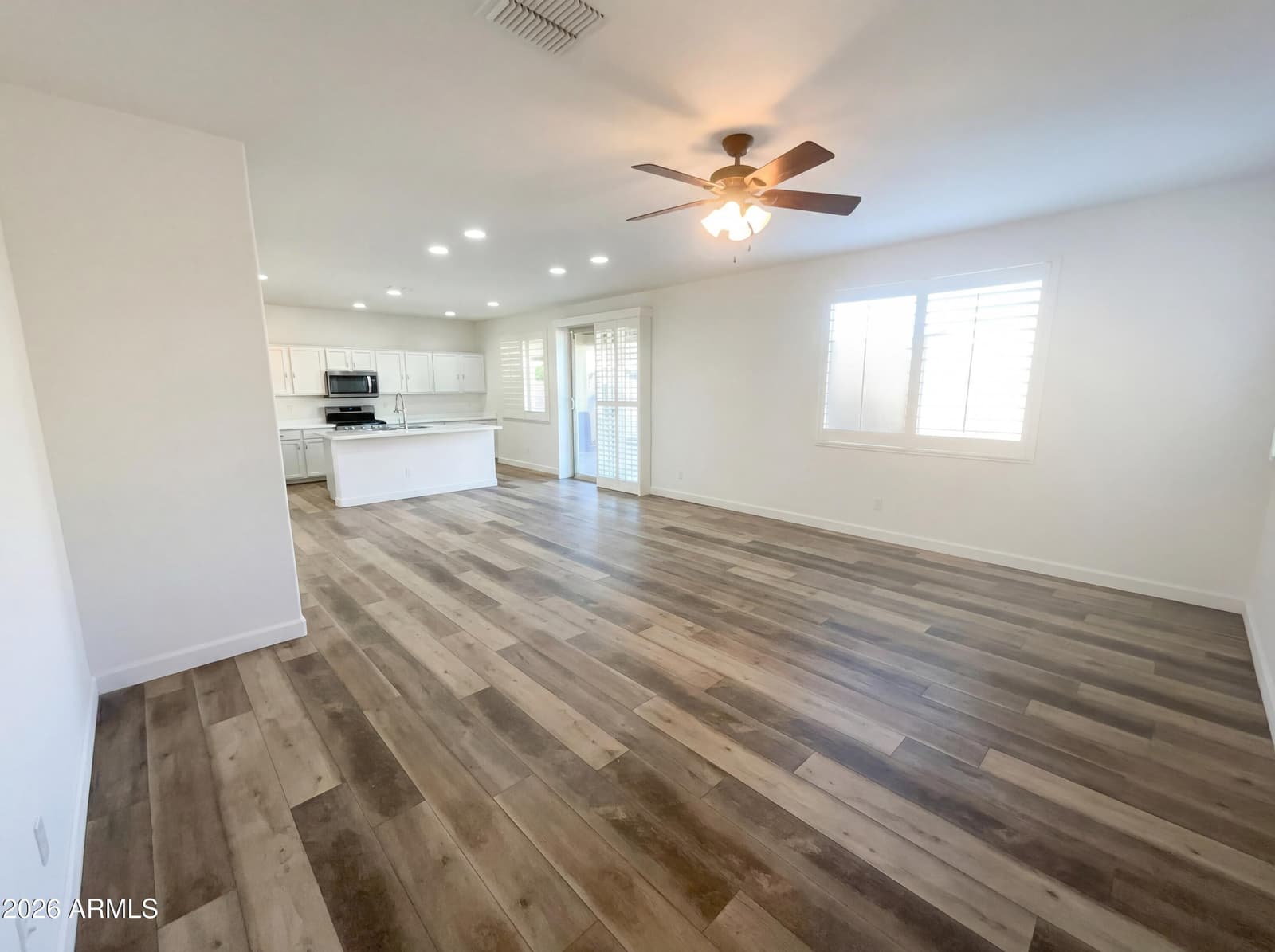3940 E BLUE SPRUCE Lane, Gilbert, AZ 85298 — photo 15 of 38