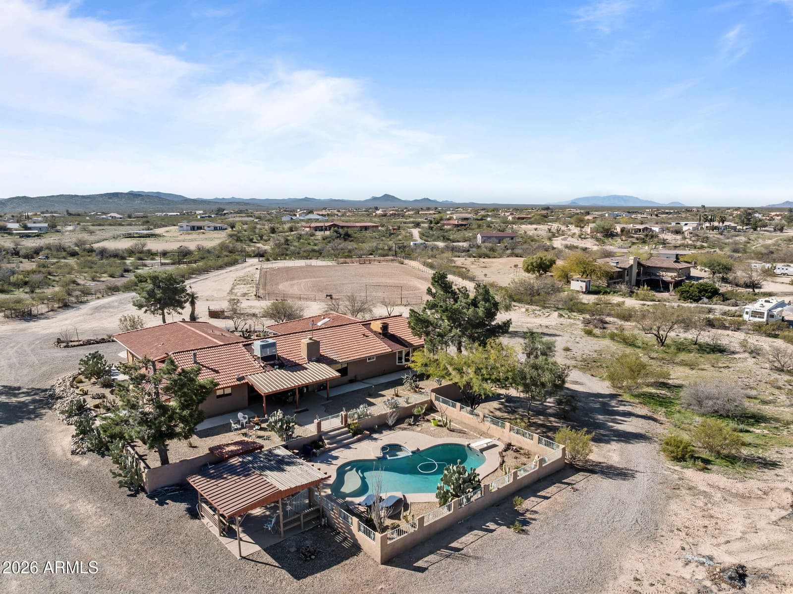 35085 S TURTLE CREEK Road, Wickenburg, AZ 85390 — photo 7 of 55