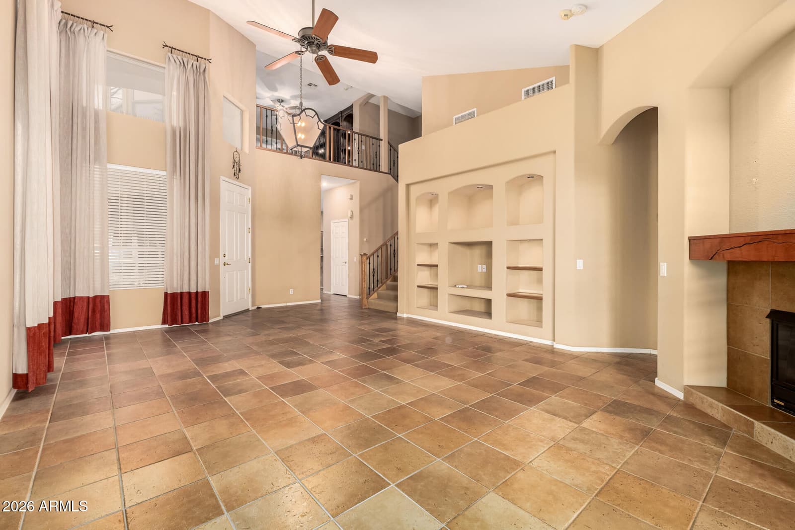 9741 E HOLIDAY Way, Sun Lakes, AZ 85248 — photo 5 of 45