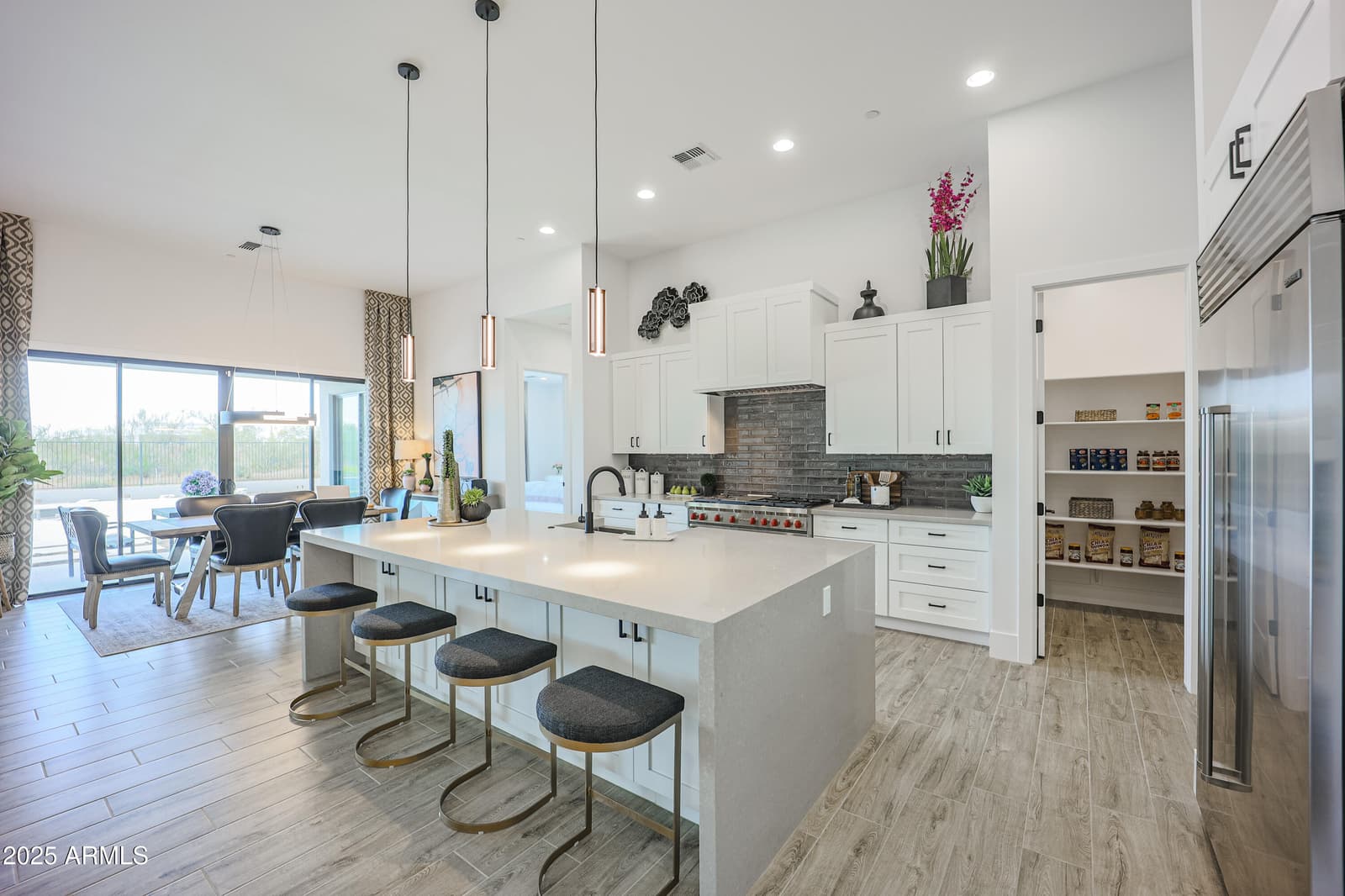 1672 W LAVITT Lane, Phoenix, AZ 85086 — photo 4 of 60