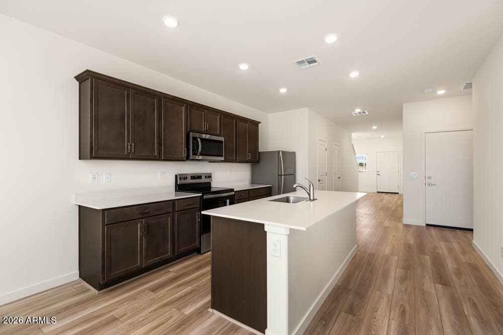 1094 W Feliz Street, Florence, AZ 85132 — photo 4 of 13