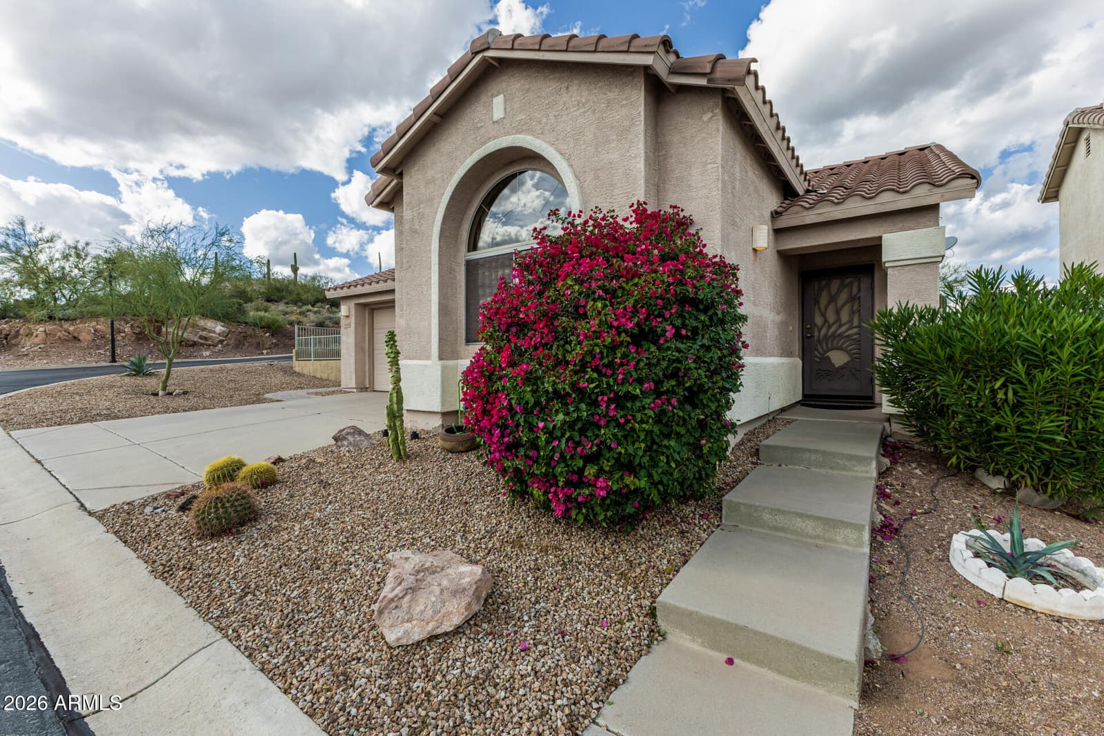 9456 E FLINT Drive, Gold Canyon, AZ 85118 — photo 3 of 33