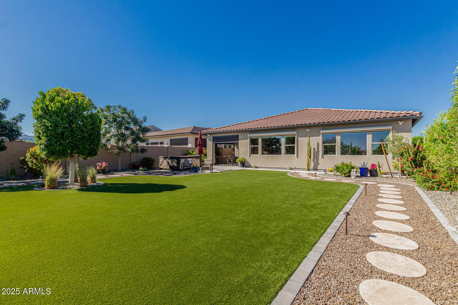 17437 W GUTHRIE Street, Surprise, AZ 85388 — photo 46 of 78