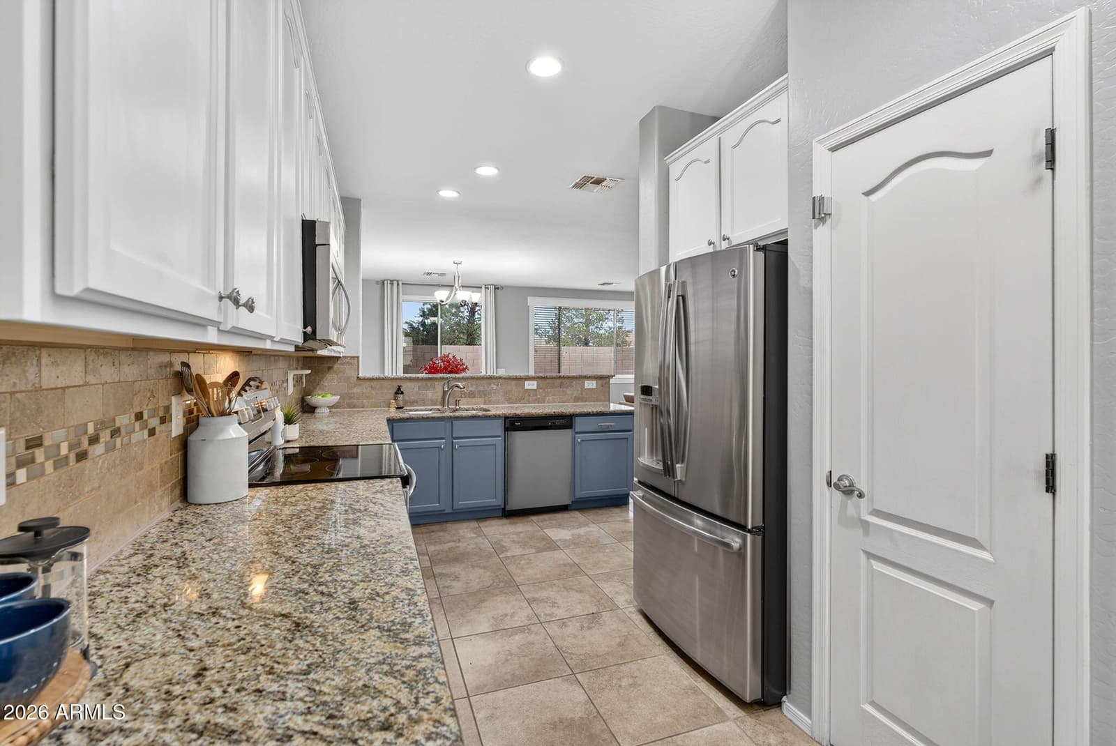 4052 E Milky Way, Gilbert, AZ 85295 — photo 9 of 64