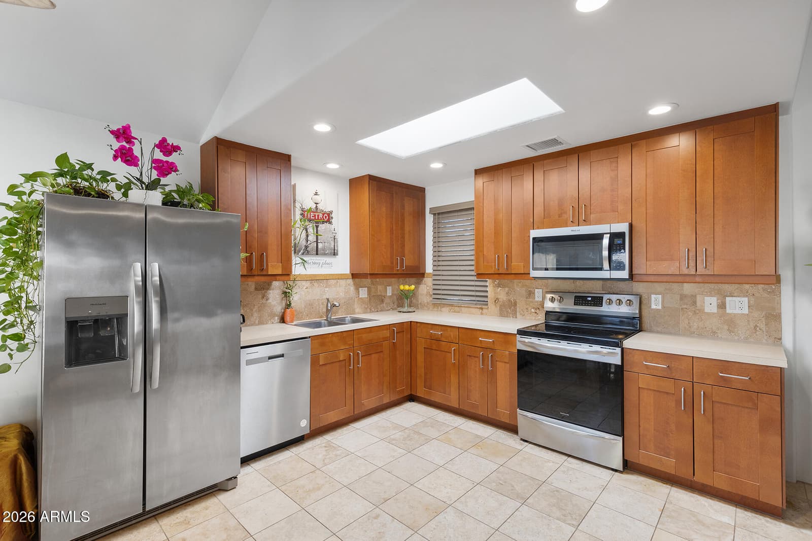 1885 E KIRKLAND Lane, Tempe, AZ 85281