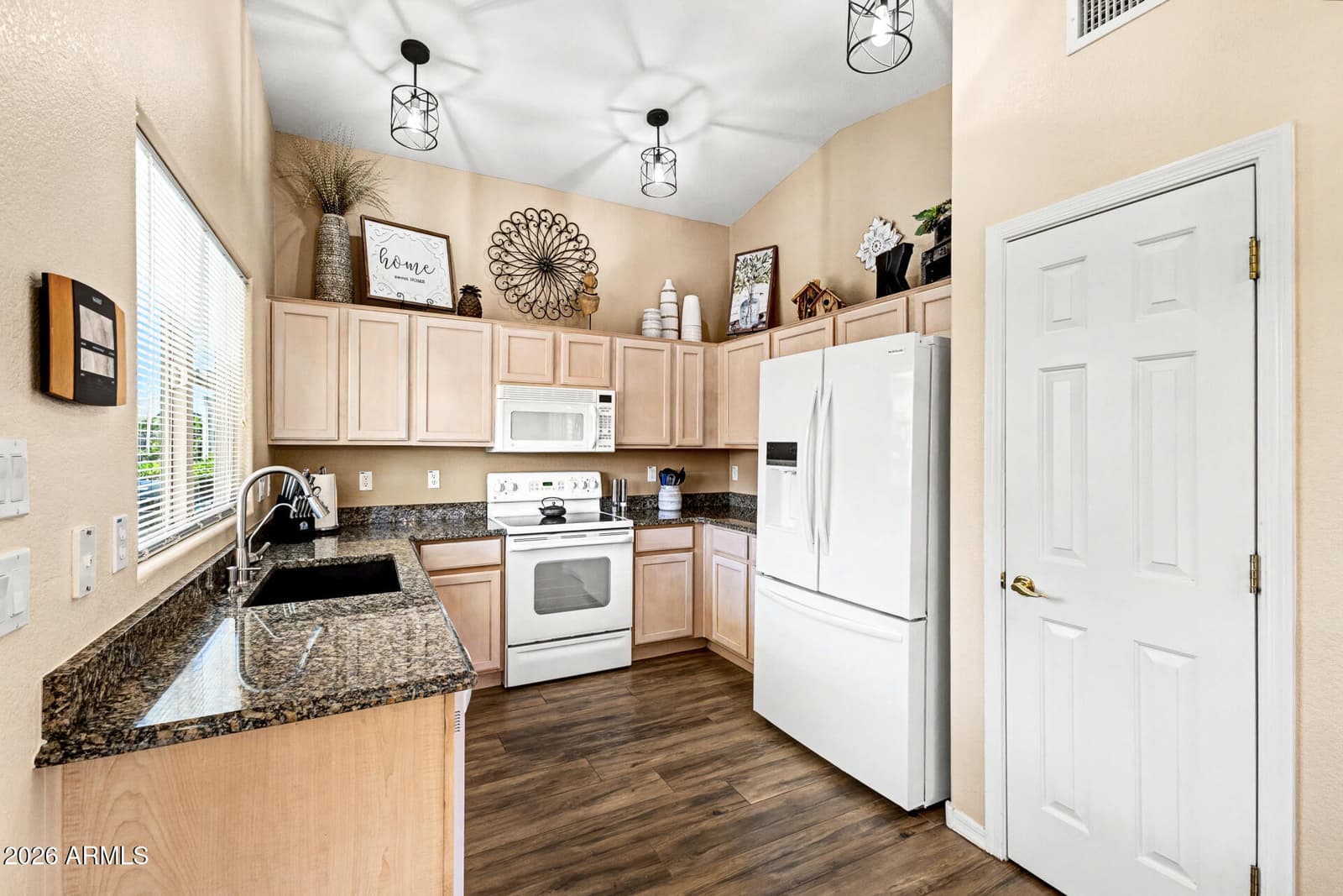 3609 E Hazeltine Way, Chandler, AZ 85249 — photo 15 of 45