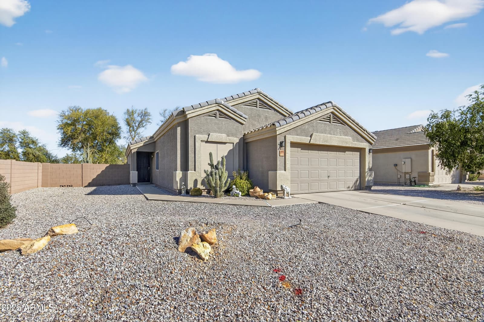 1624 E CARDINAL Drive, Casa Grande, AZ 85122 — photo 3 of 43