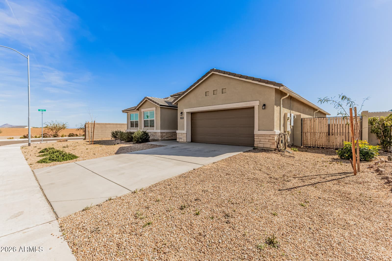 1169 W FALLS CANYON Drive, Casa Grande, AZ 85122 — photo 3 of 38