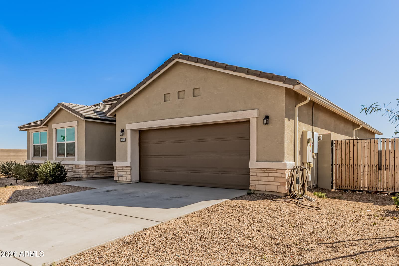 1169 W FALLS CANYON Drive, Casa Grande, AZ 85122 — photo 4 of 38