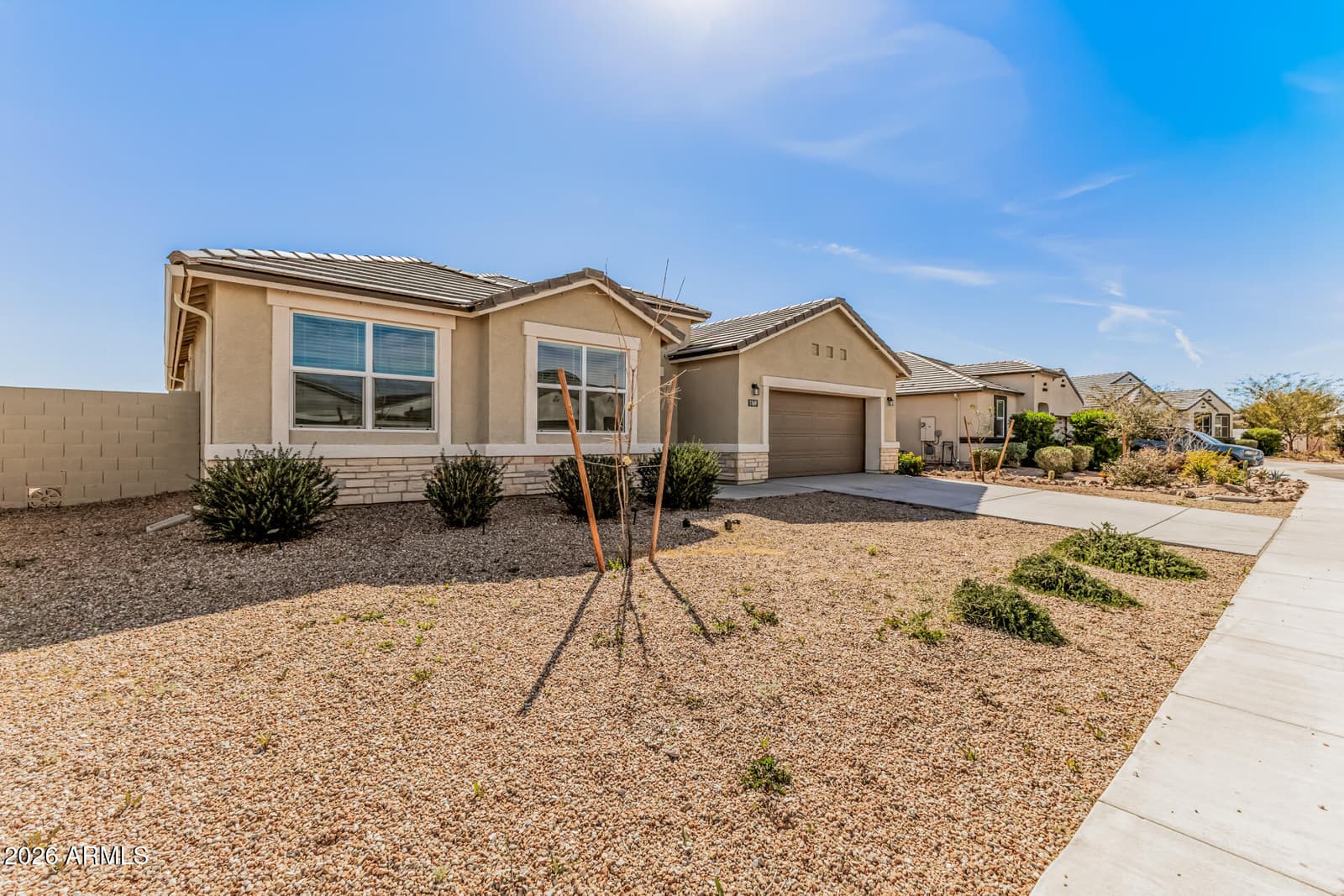 1169 W FALLS CANYON Drive, Casa Grande, AZ 85122 — photo 5 of 38