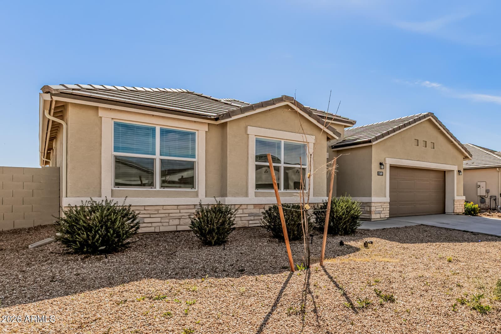 1169 W FALLS CANYON Drive, Casa Grande, AZ 85122 — photo 6 of 38