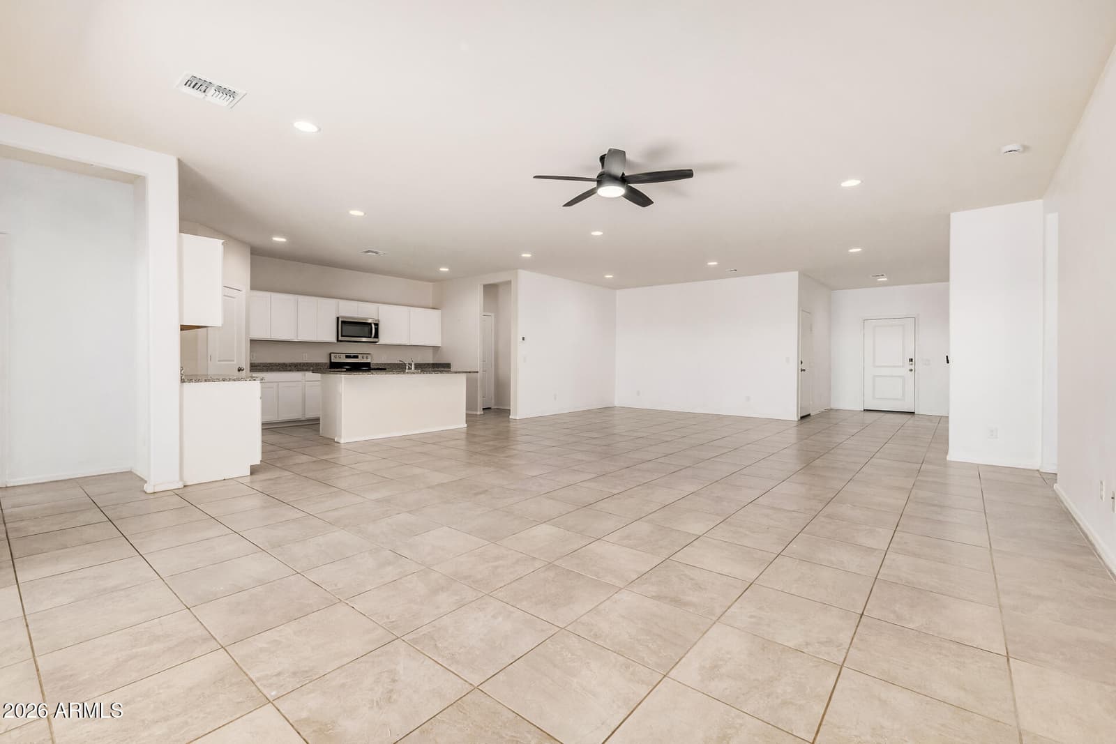 1169 W FALLS CANYON Drive, Casa Grande, AZ 85122 — photo 10 of 38