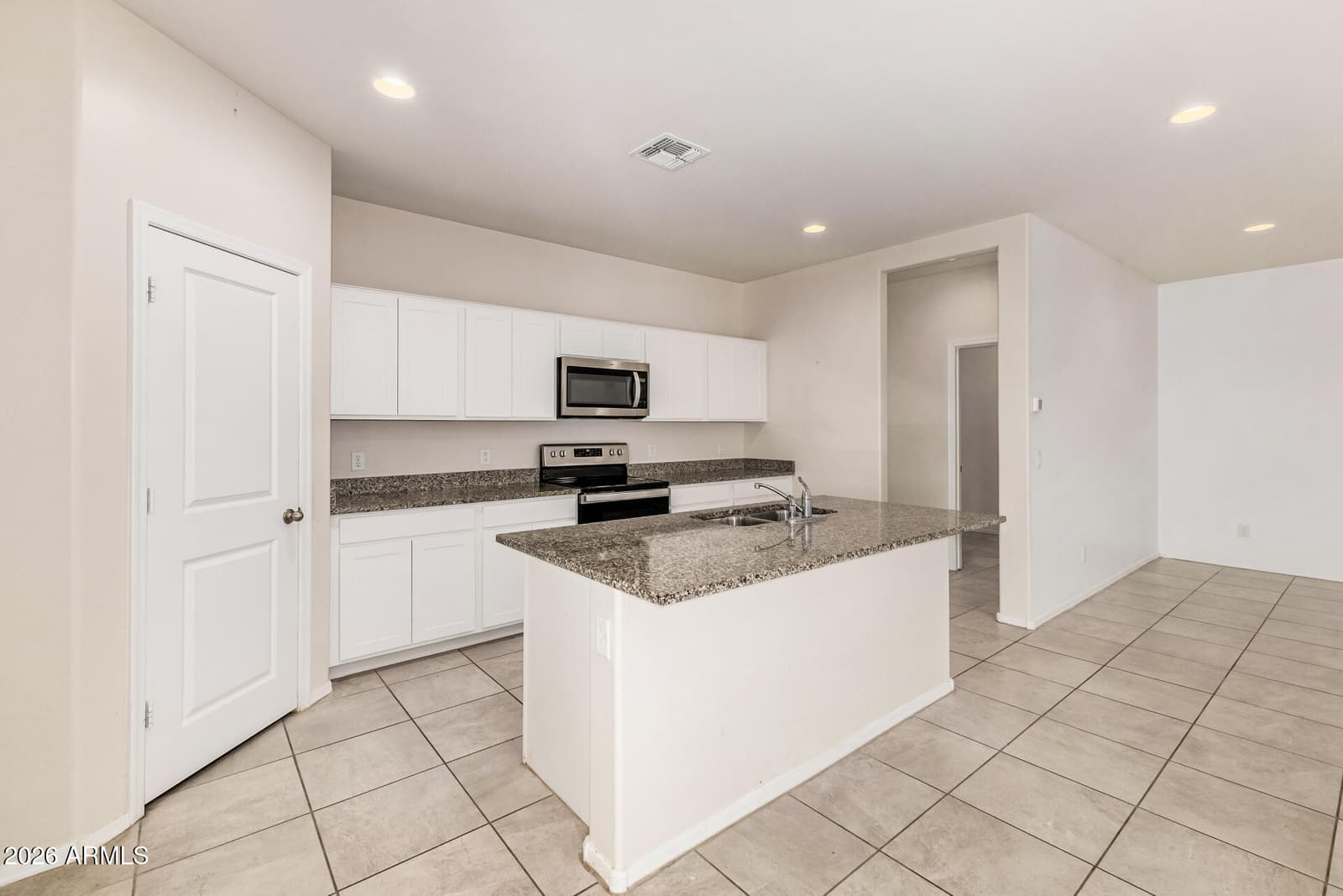 1169 W FALLS CANYON Drive, Casa Grande, AZ 85122 — photo 14 of 38