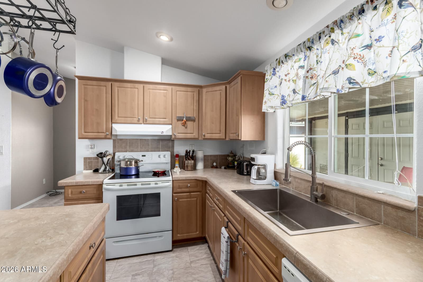 201 S GREENFIELD Road 166, Mesa, AZ 85206 — photo 10 of 28