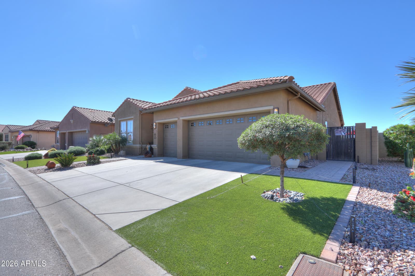 5197 W PUEBLO Drive, Eloy, AZ 85131 — photo 6 of 52