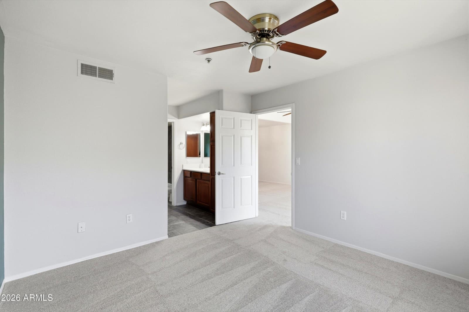 9990 N SCOTTSDALE Road 2029, Paradise Valley, AZ 85253 — photo 13 of 27