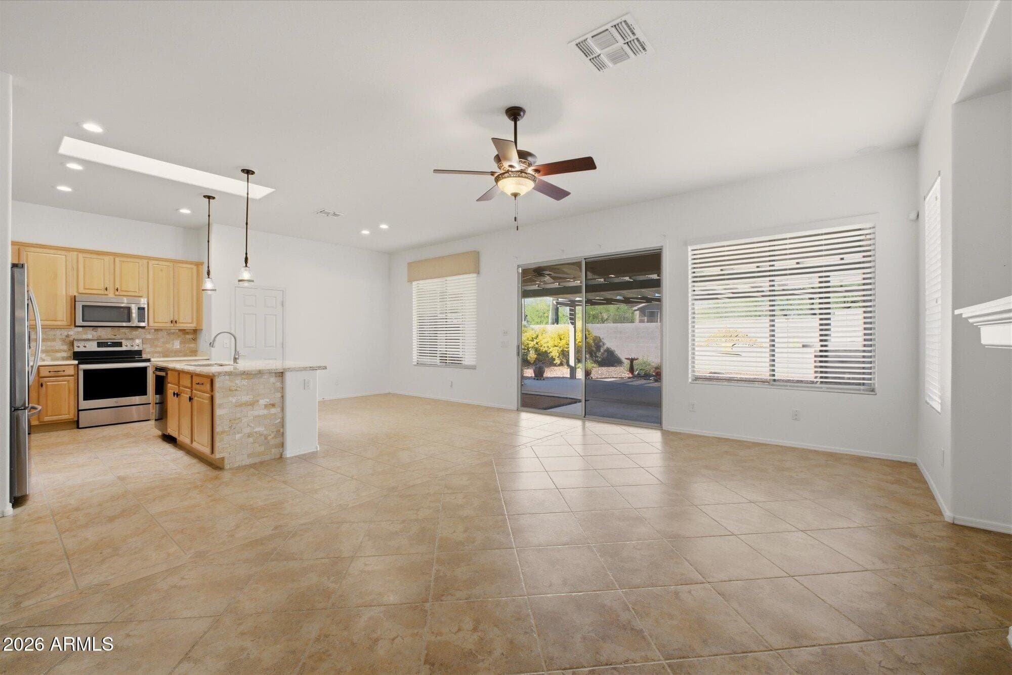 40534 N UNION Trail, Anthem, AZ 85086 — photo 12 of 38
