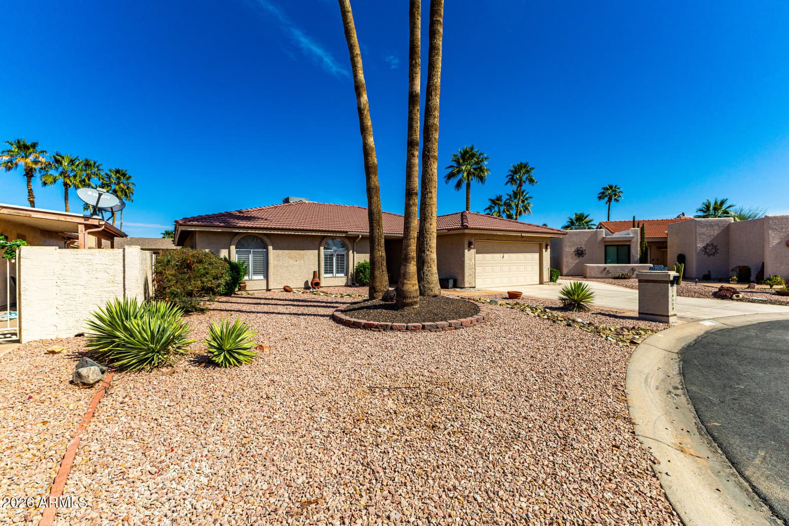 10430 E REGAL Drive, Sun Lakes, AZ 85248 — photo 4 of 29