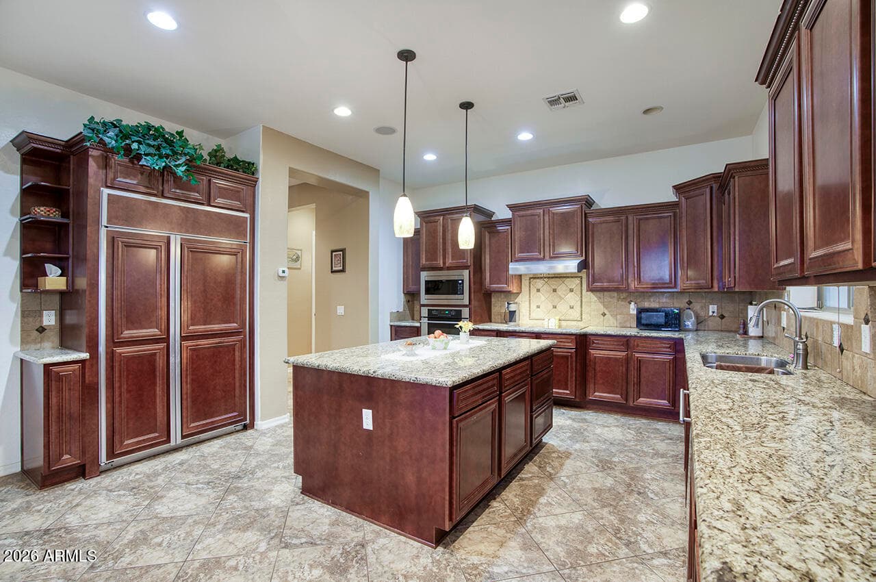 19326 W Medlock Drive, Litchfield Park, AZ 85340 — photo 19 of 38