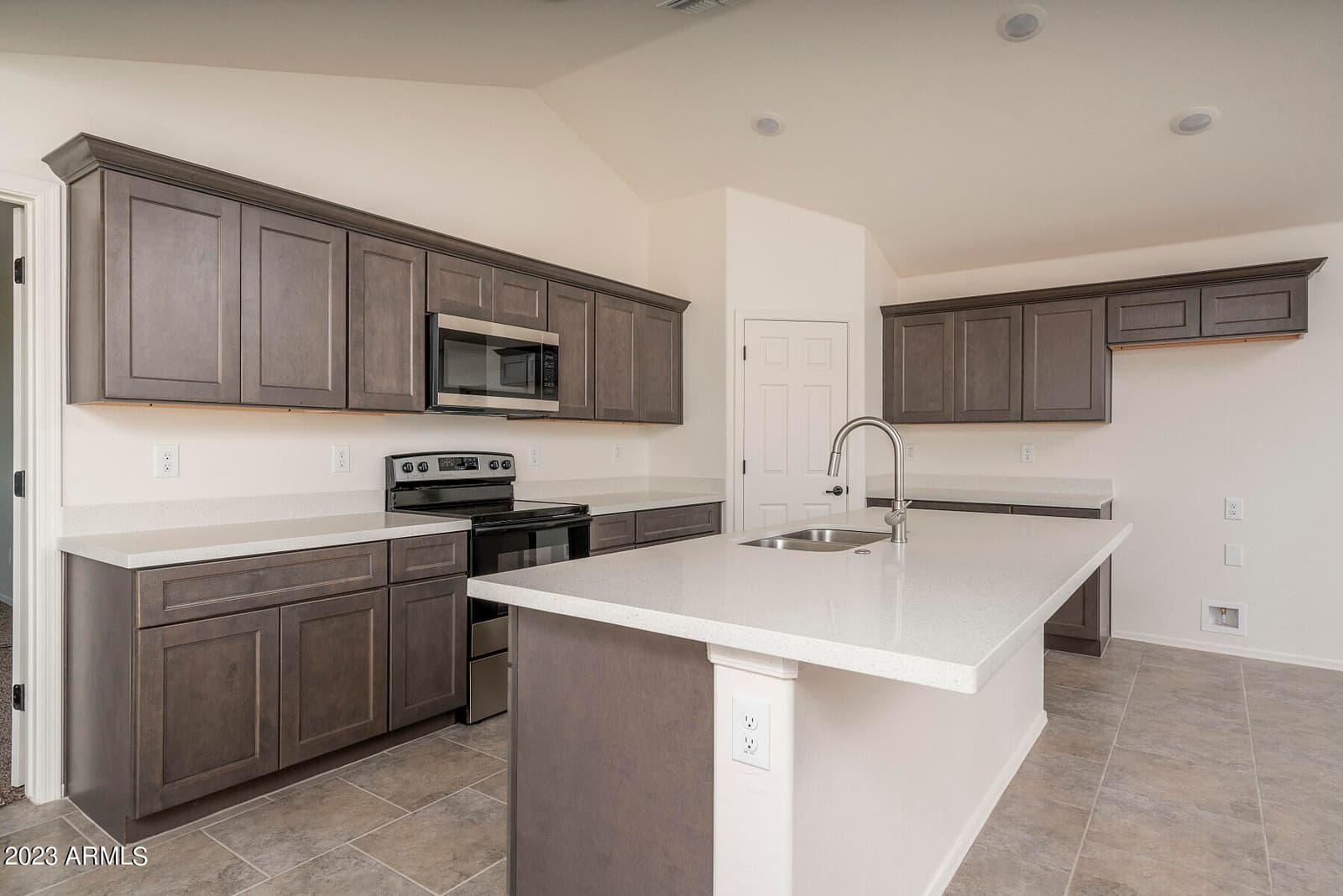 1424 S 334TH Avenue, Tonopah, AZ 85354 — photo 2 of 29