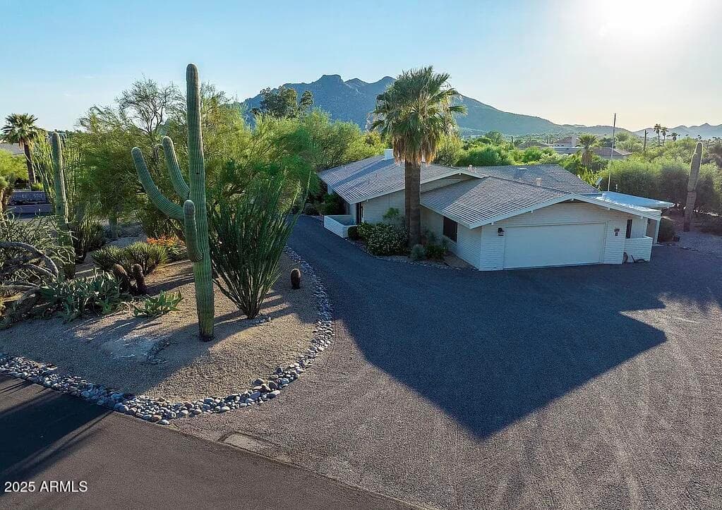 7760 E CAREFREE Drive, Carefree, AZ 85377 — photo 36 of 49