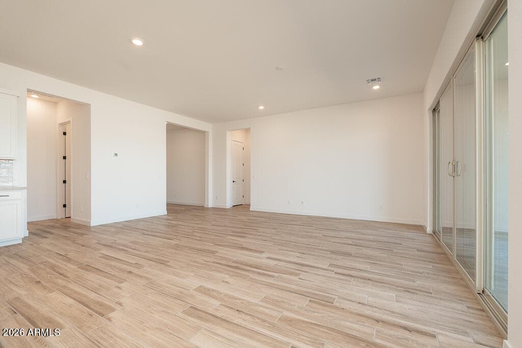17638 W HIGHLAND Avenue, Goodyear, AZ 85395 — photo 5 of 18