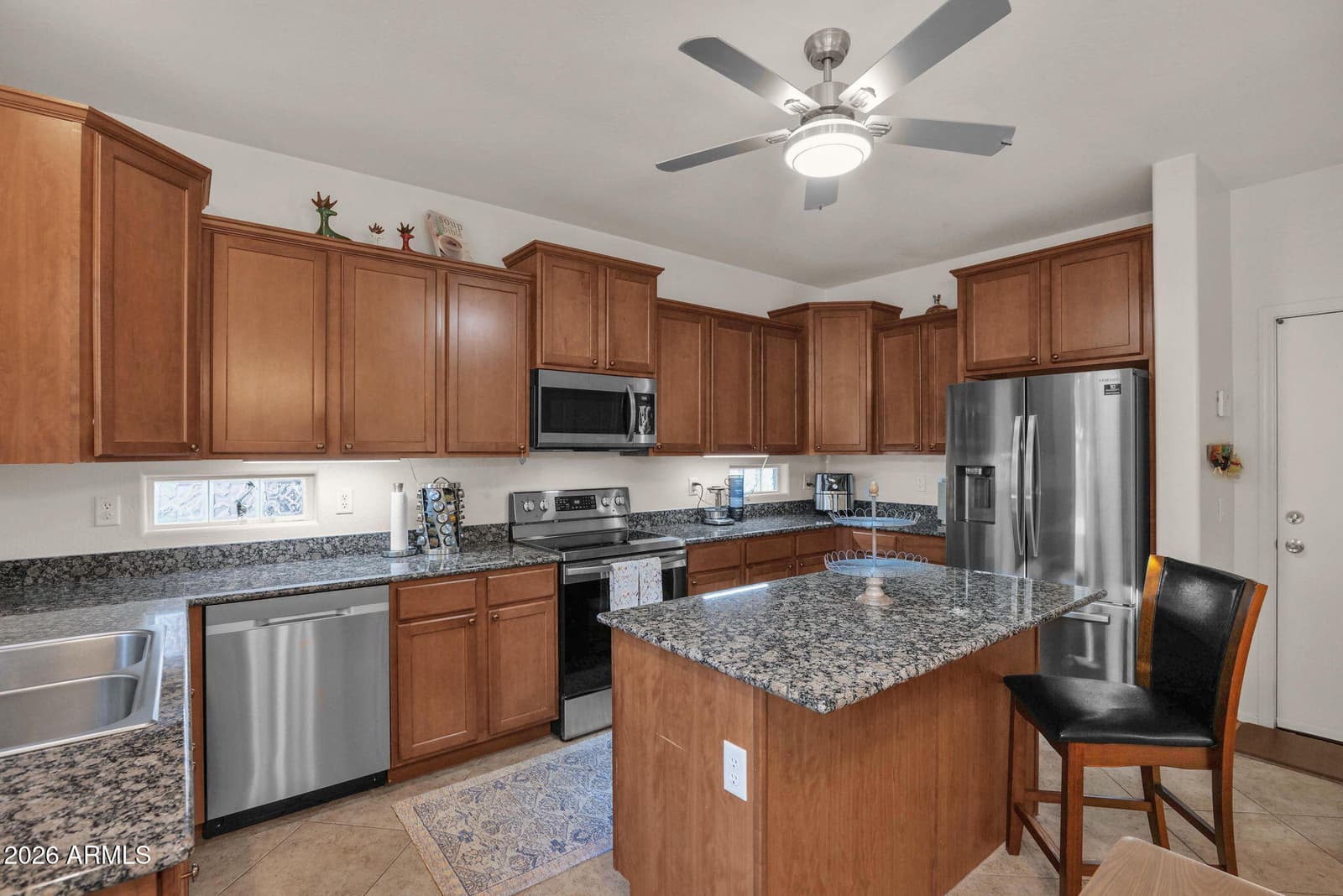 4261 E Milky Way, Gilbert, AZ 85295 — photo 9 of 35