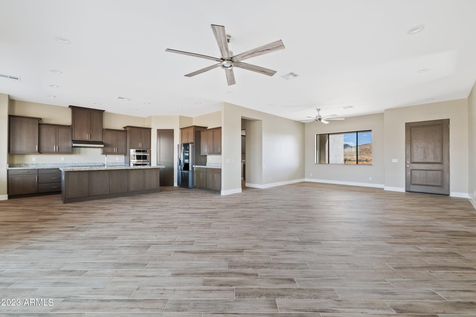 2534 W FERNWOOD Drive, Phoenix, AZ 85086 — photo 15 of 40