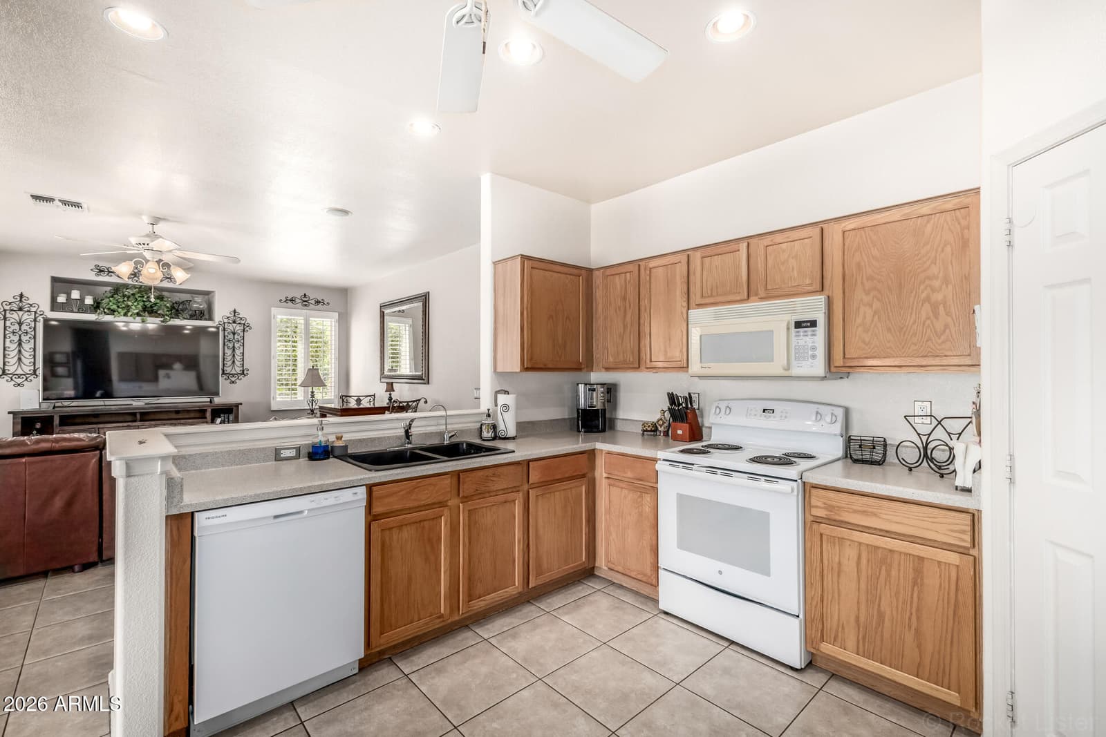 9628 E MONTE Avenue, Mesa, AZ 85209 — photo 16 of 54