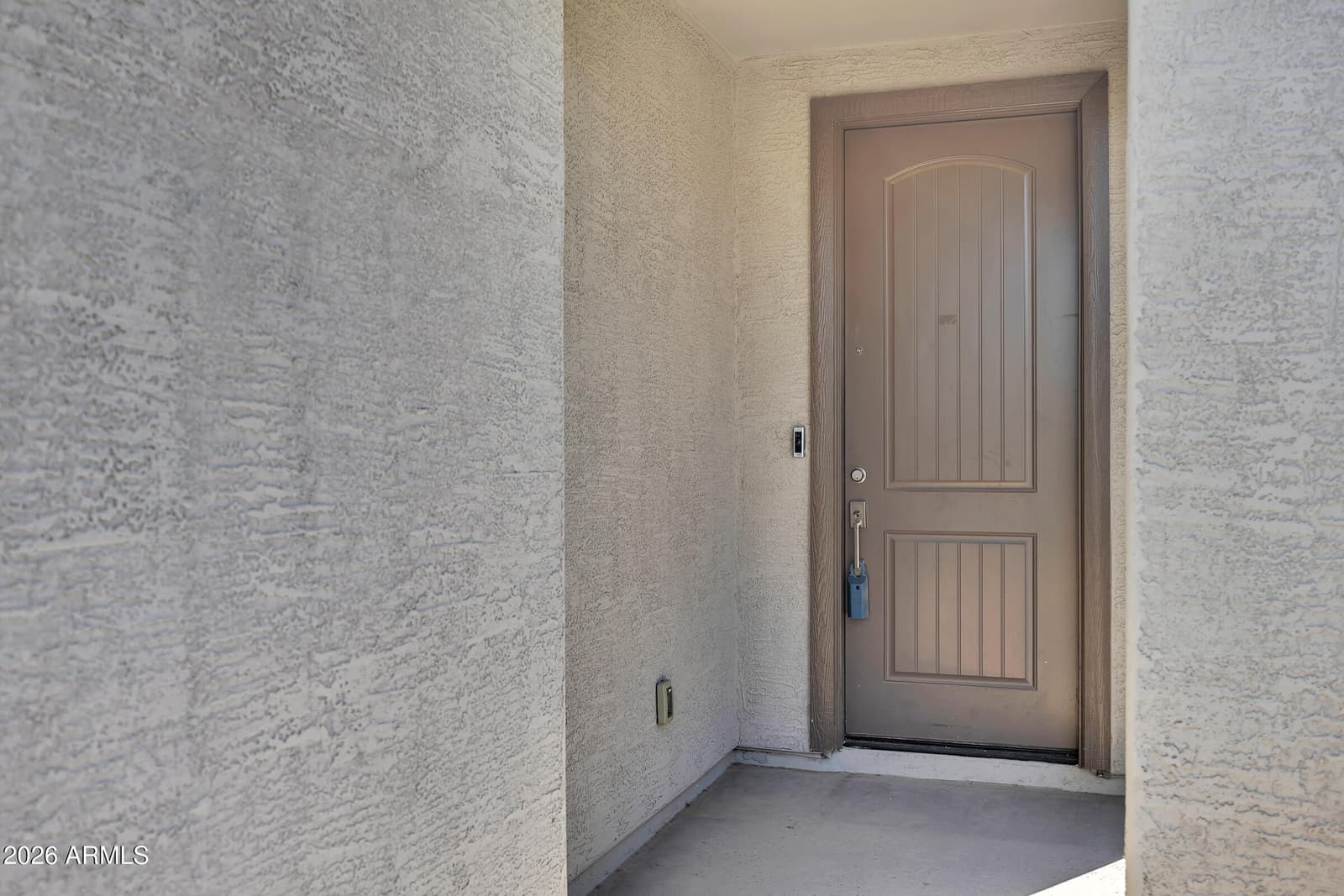2701 S Reavis Falls Road, Apache Junction, AZ 85119 — photo 4 of 44
