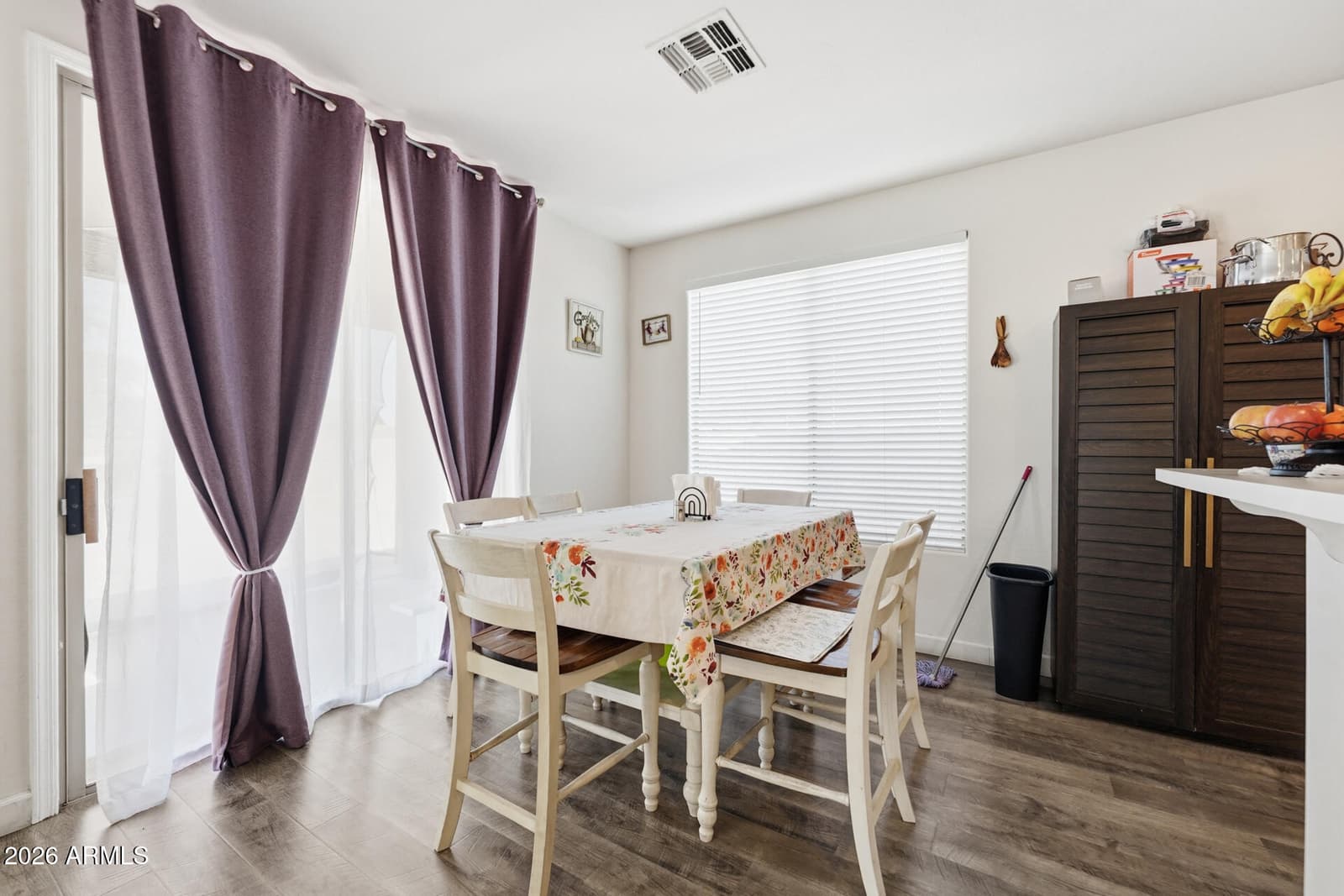 10961 W CHASE Lane, Avondale, AZ 85323 — photo 14 of 28