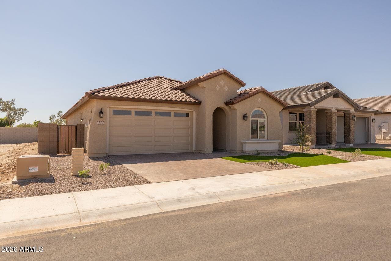 18941 W MONTEROSA Street, Litchfield Park, AZ 85340 — photo 2 of 46