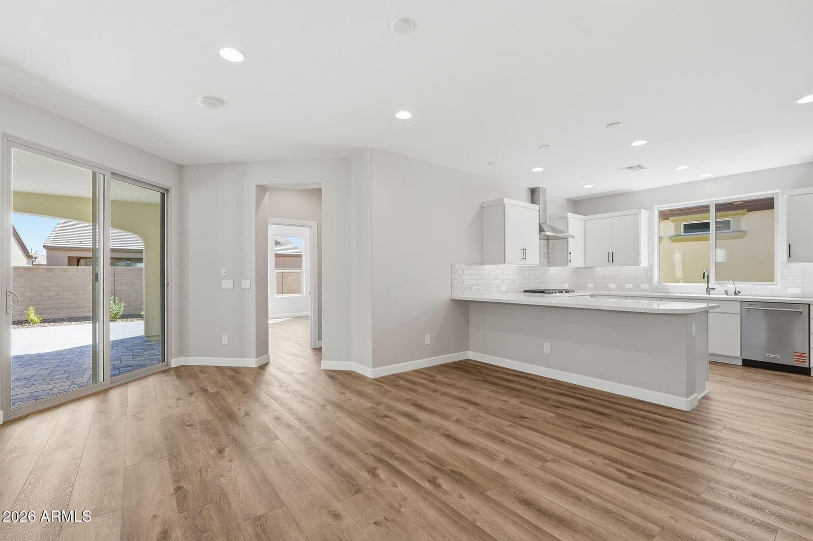 431 E BRACCIANO Avenue, Queen Creek, AZ 85140 — photo 14 of 55