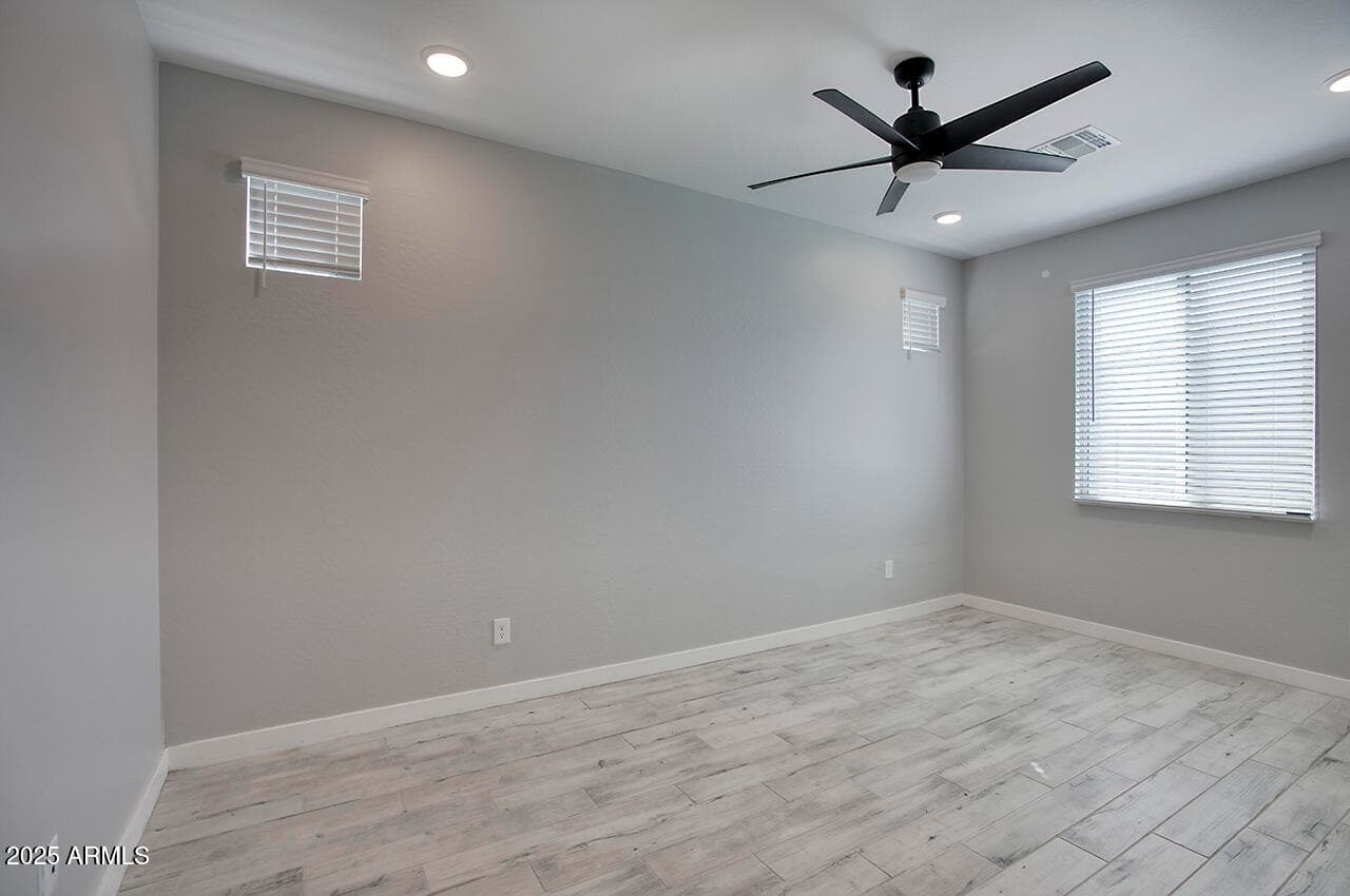 16829 W Maya Way, Surprise, AZ 85387 — photo 7 of 28