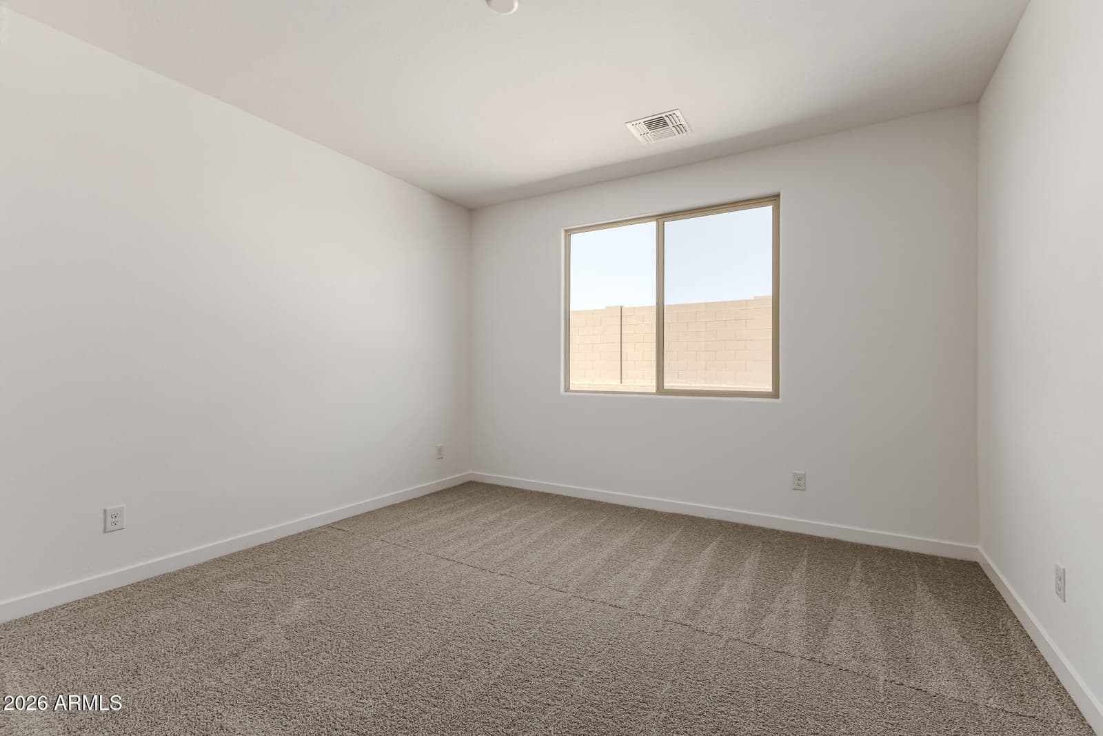 15850 W Vogel Avenue, Goodyear, AZ 85338 — photo 9 of 37
