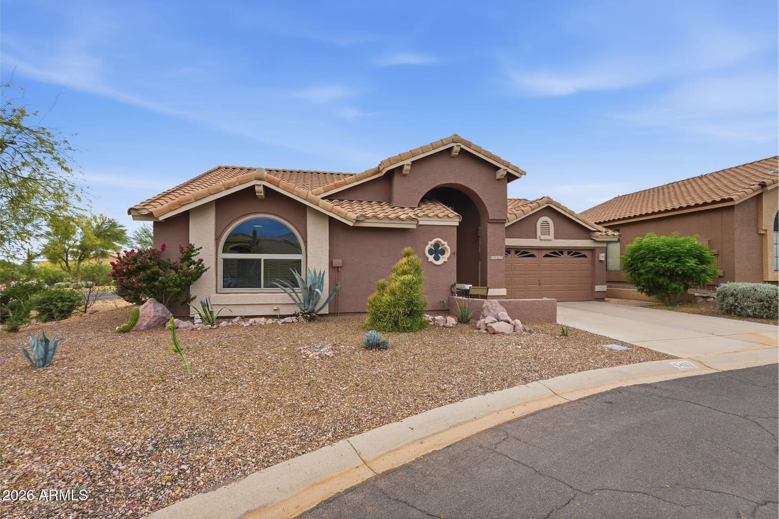 5482 S PYRITE Circle, Gold Canyon, AZ 85118 — photo 2 of 44