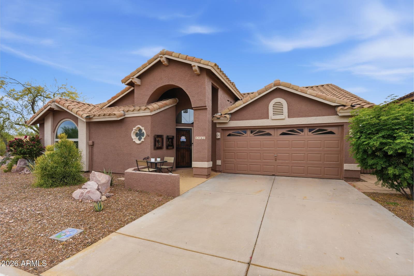 5482 S PYRITE Circle, Gold Canyon, AZ 85118 — photo 3 of 44