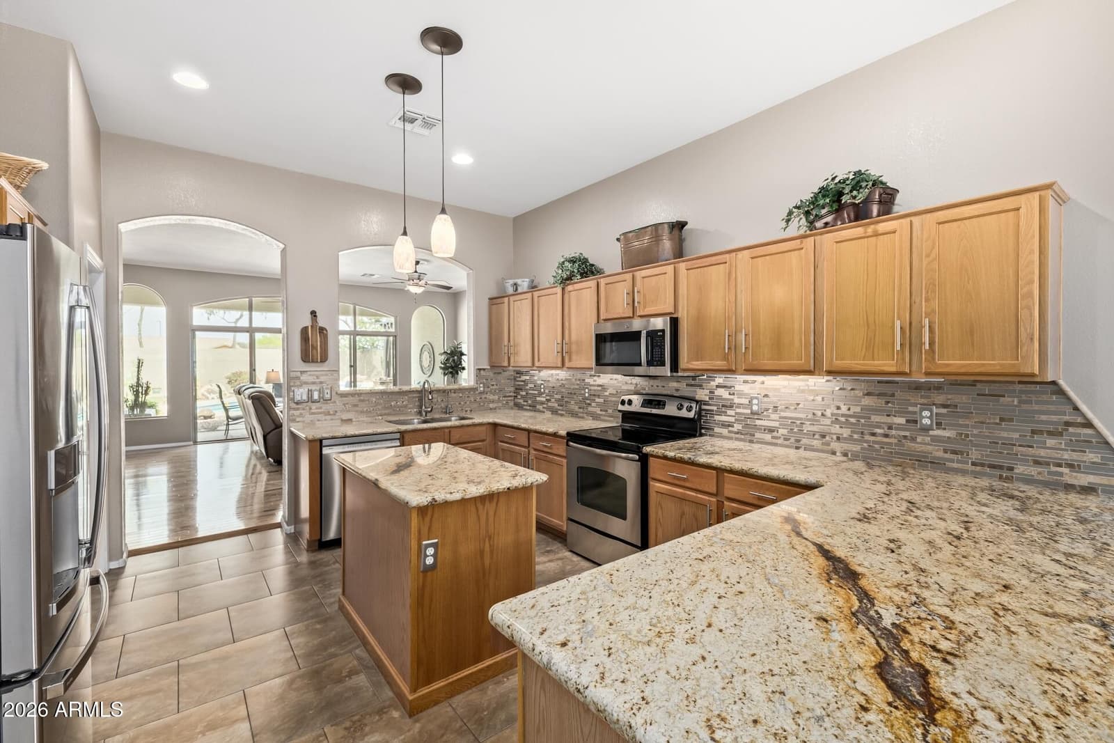 4370 E SUNDANCE Court E, Gilbert, AZ 85297 — photo 15 of 46