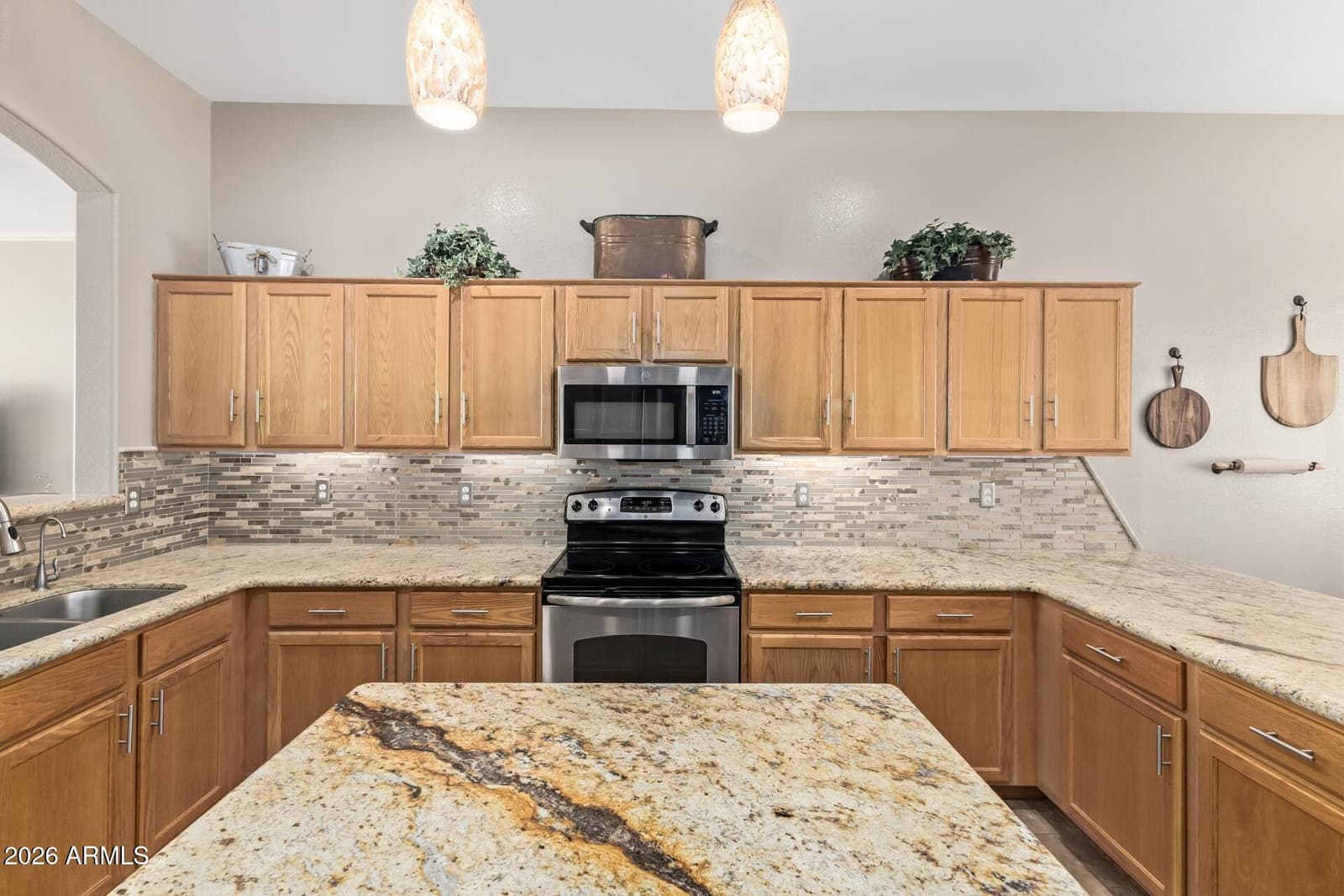 4370 E SUNDANCE Court E, Gilbert, AZ 85297 — photo 16 of 46