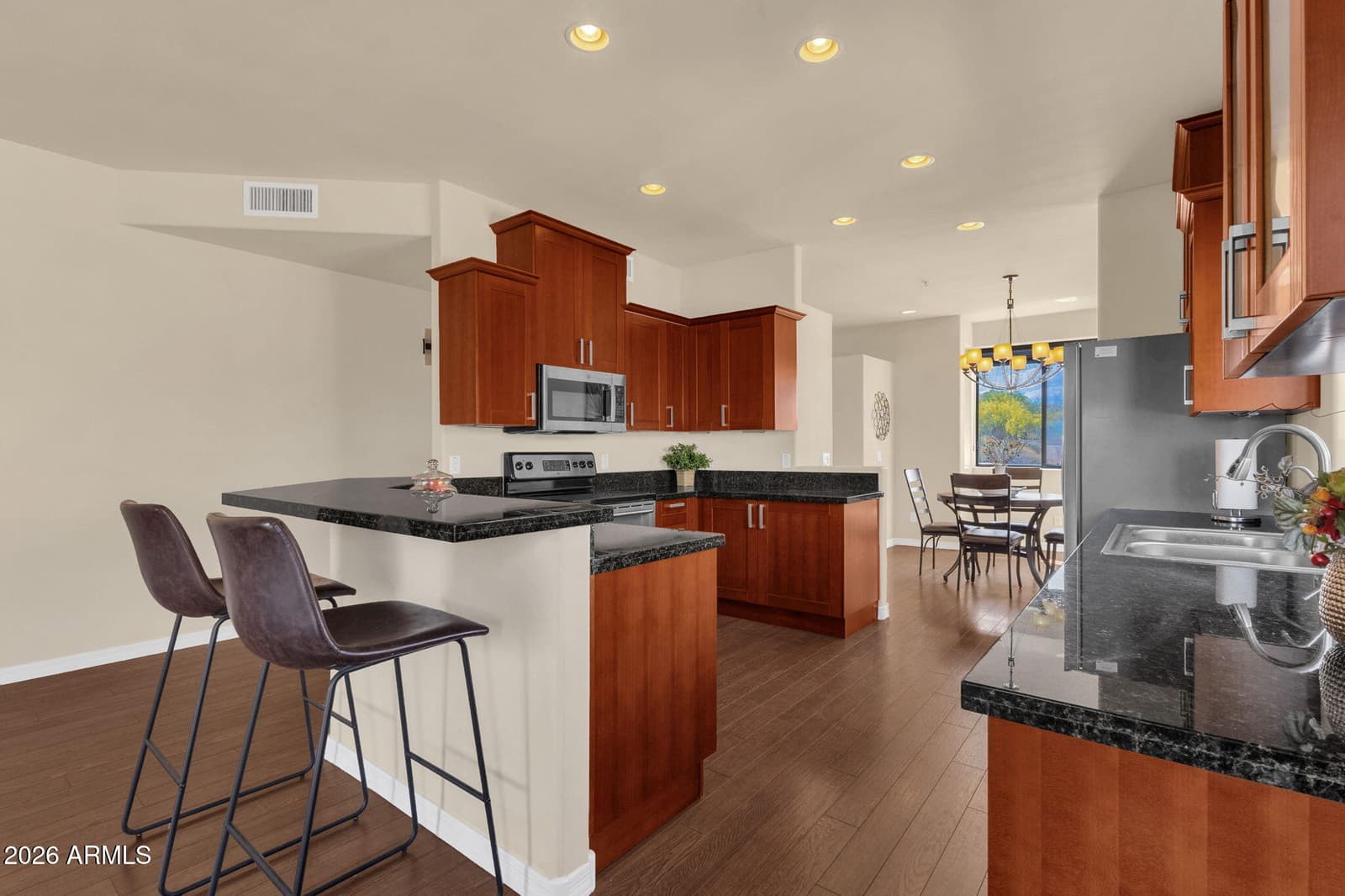 11011 N ZEPHYR Drive 204, Fountain Hills, AZ 85268 — photo 10 of 40