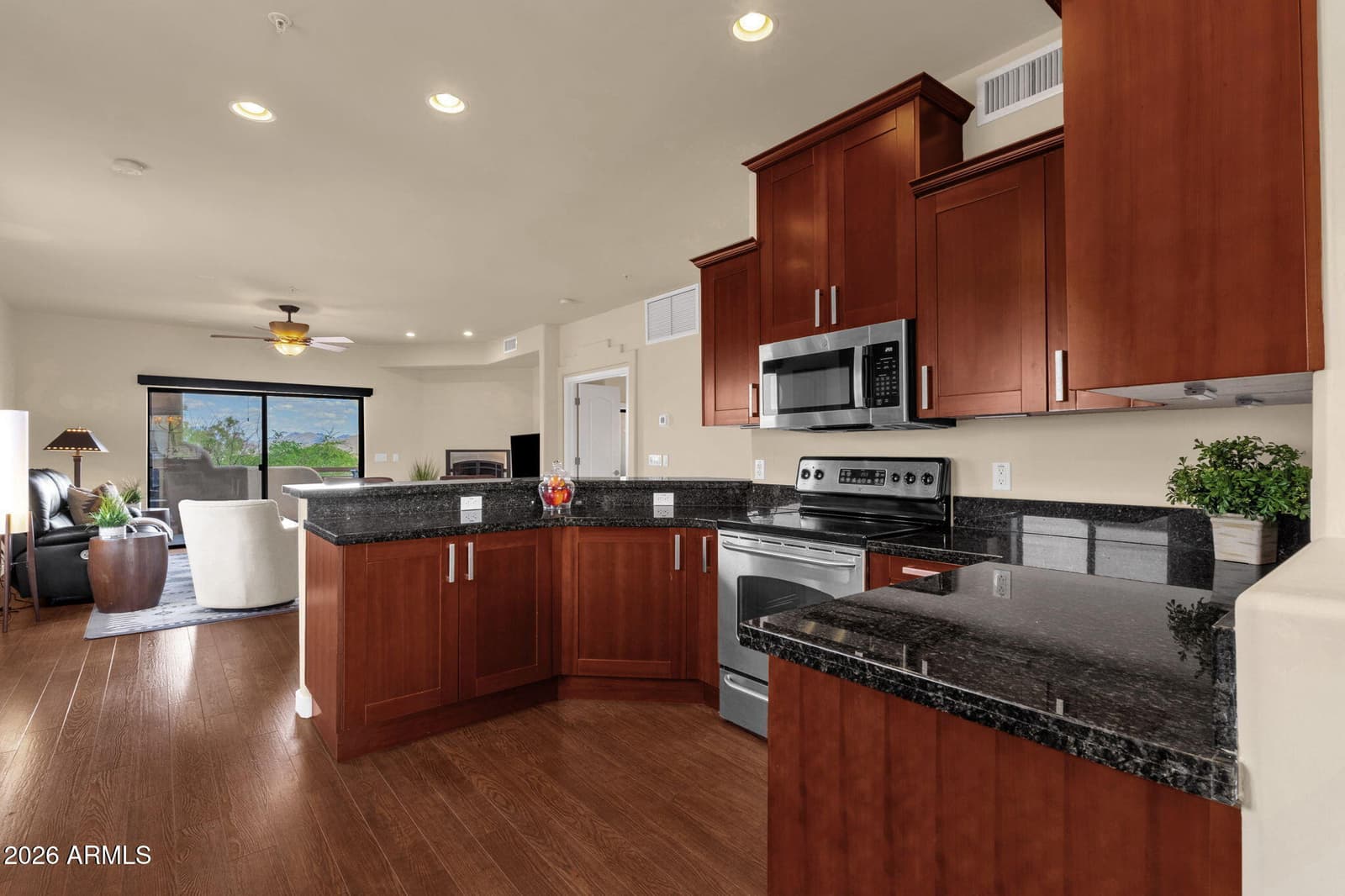 11011 N ZEPHYR Drive 204, Fountain Hills, AZ 85268 — photo 13 of 40