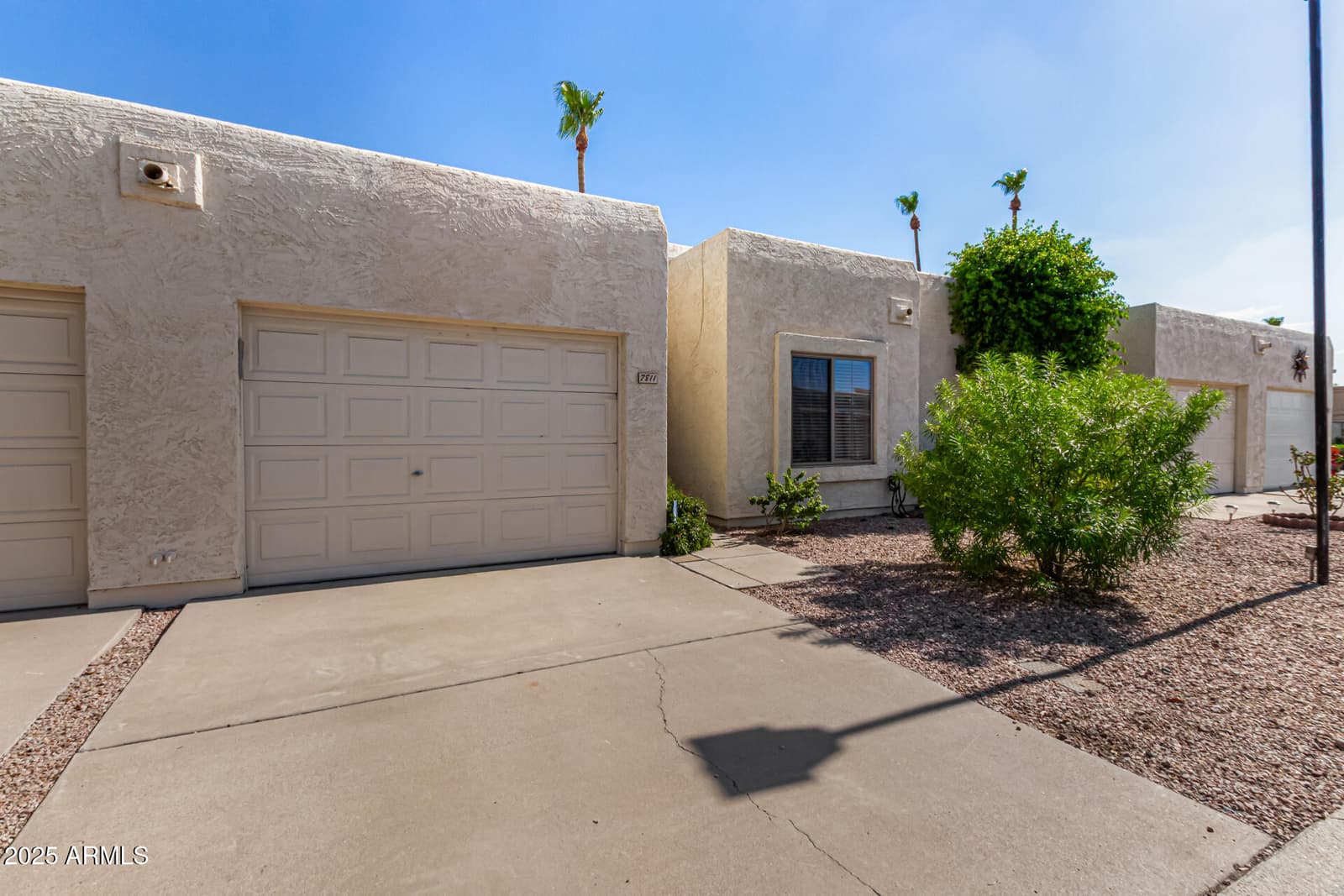 7811 E PARK VIEW Drive, Mesa, AZ 85208 — photo 2 of 42