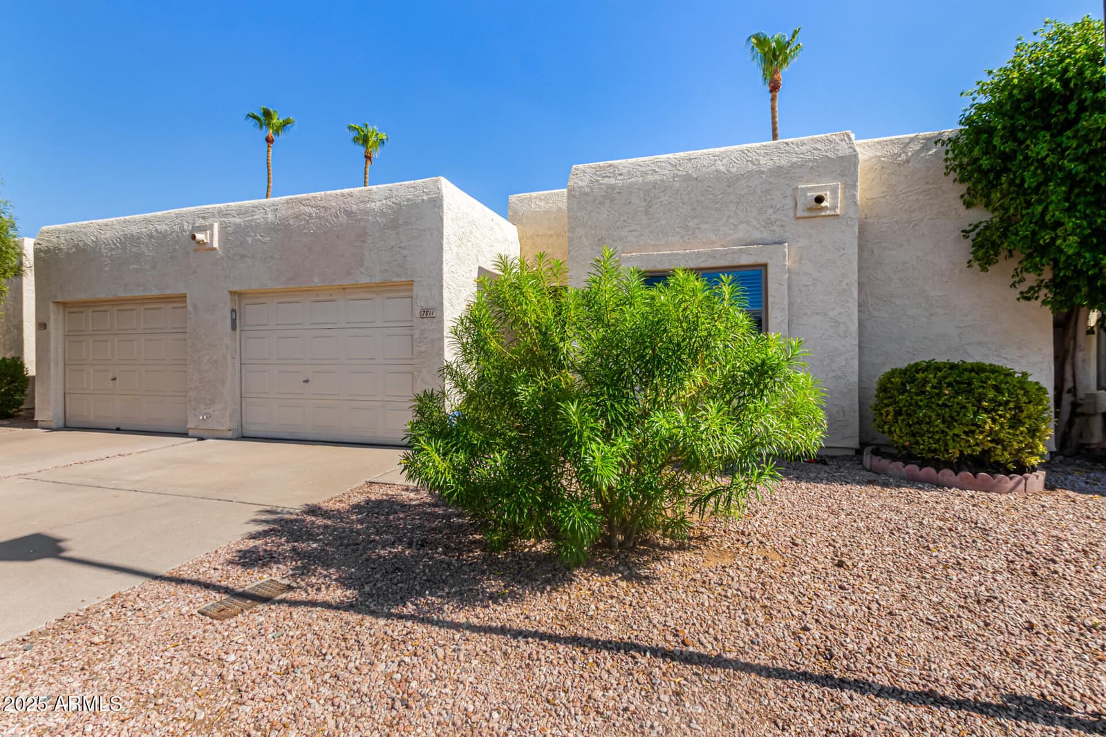 7811 E PARK VIEW Drive, Mesa, AZ 85208 — photo 3 of 42