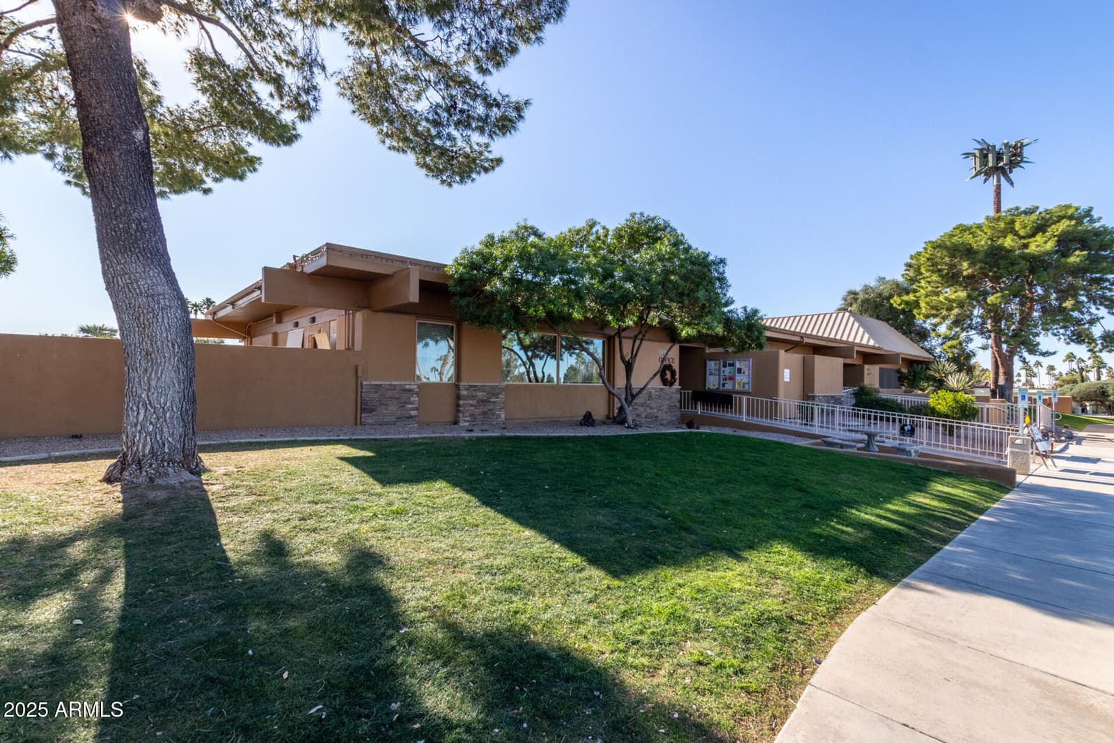 7811 E PARK VIEW Drive, Mesa, AZ 85208 — photo 36 of 42